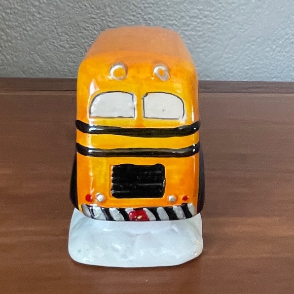 Christmas Valley Village Merryville Public School Bus - Picture 4 of 9